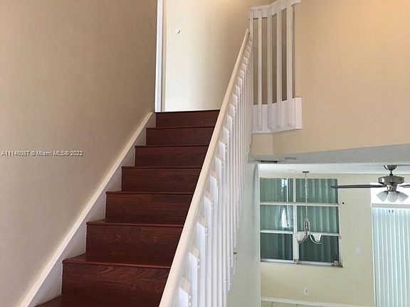 5th image of 3855 Amalfi Dr #3855