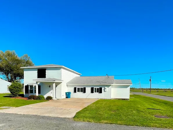 321 Eagle Dr, Raceland, LA 70394