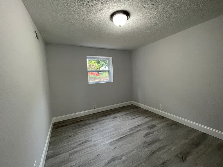 3106 Greenway Dr #2 — Photo 11