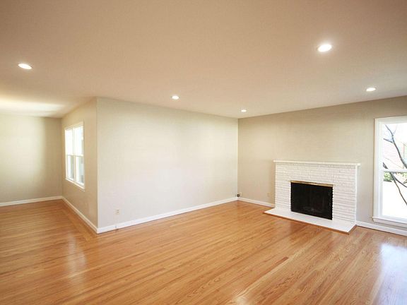 5th image of 1065 Marcussen Dr