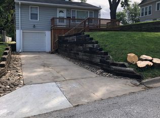 3747 Hartman Ave, Omaha, NE 68111