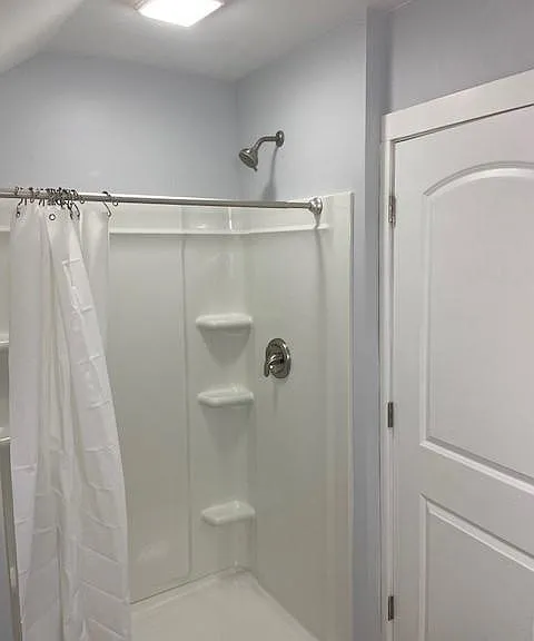 231 Stewart St SW — Photo 8