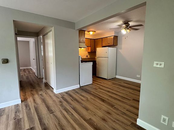5th image of 2402 N New England Ave #201