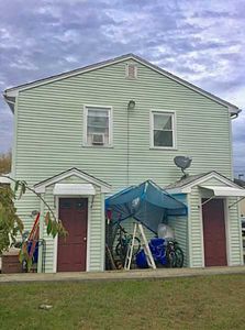 8 Cliff St, Providence, RI, 02909