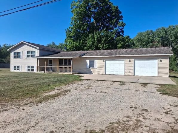 1035 Evart St, Evart, MI 49631