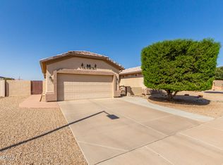 6960 S Senate St, Chandler, AZ 85249