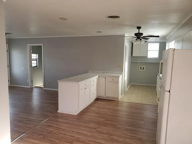 5019 Bowie St — Photo 6