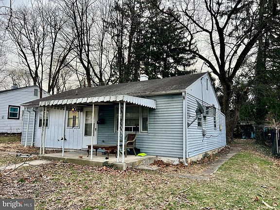 3rd image of 3993 Rauch St