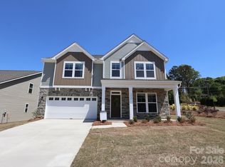1735 Boulder Ridge Dr, Gastonia, NC 28052