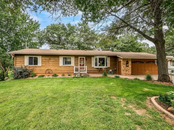 20834 Eveleth St NE, East Bethel, MN 55011