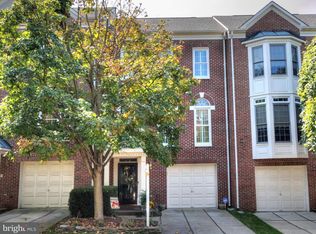 11466 Rothbury Sq, Fairfax, VA 22030