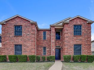 728 Princeton Dr, Desoto, TX 75115