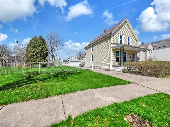 74 Waverly St, Buffalo, NY 14208