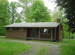 134 Sequoia Dr, Mercer, PA 16137