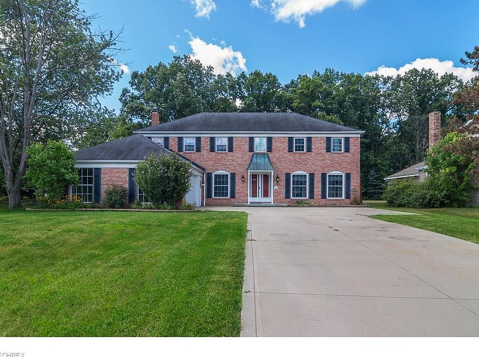 1st image of 17083 Hunting Meadows Dr