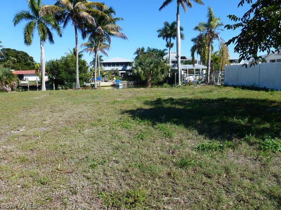 1st image of 2466 Baybreeze St