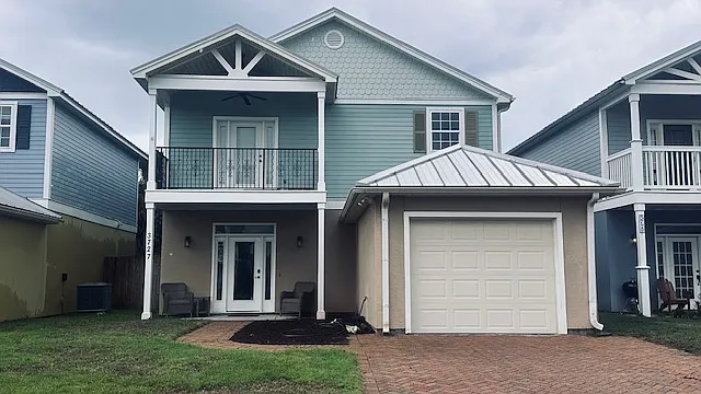 3727 Tiki Dr — Photo 1