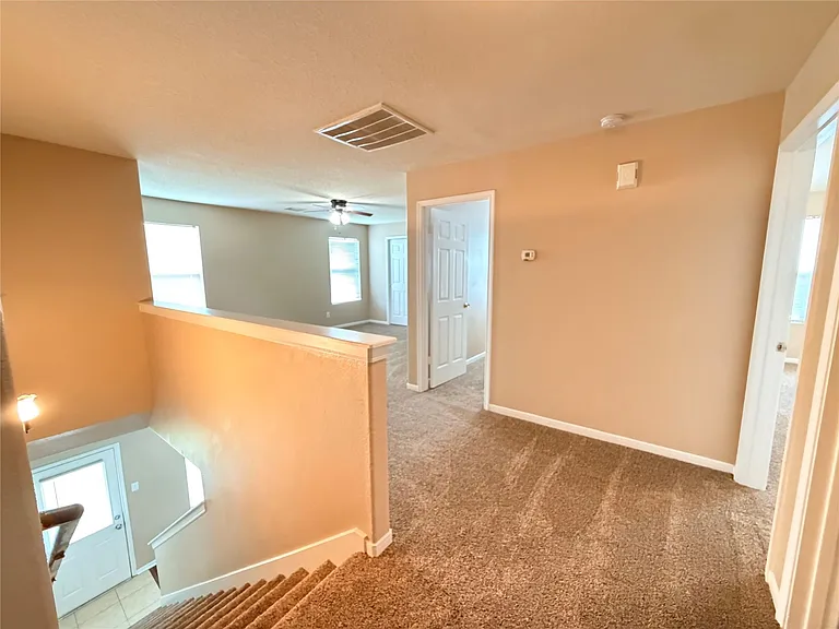 15423 Fir Woods Ln — Photo 23