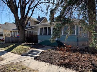 321 Brimhall St, Saint Paul, MN 55105