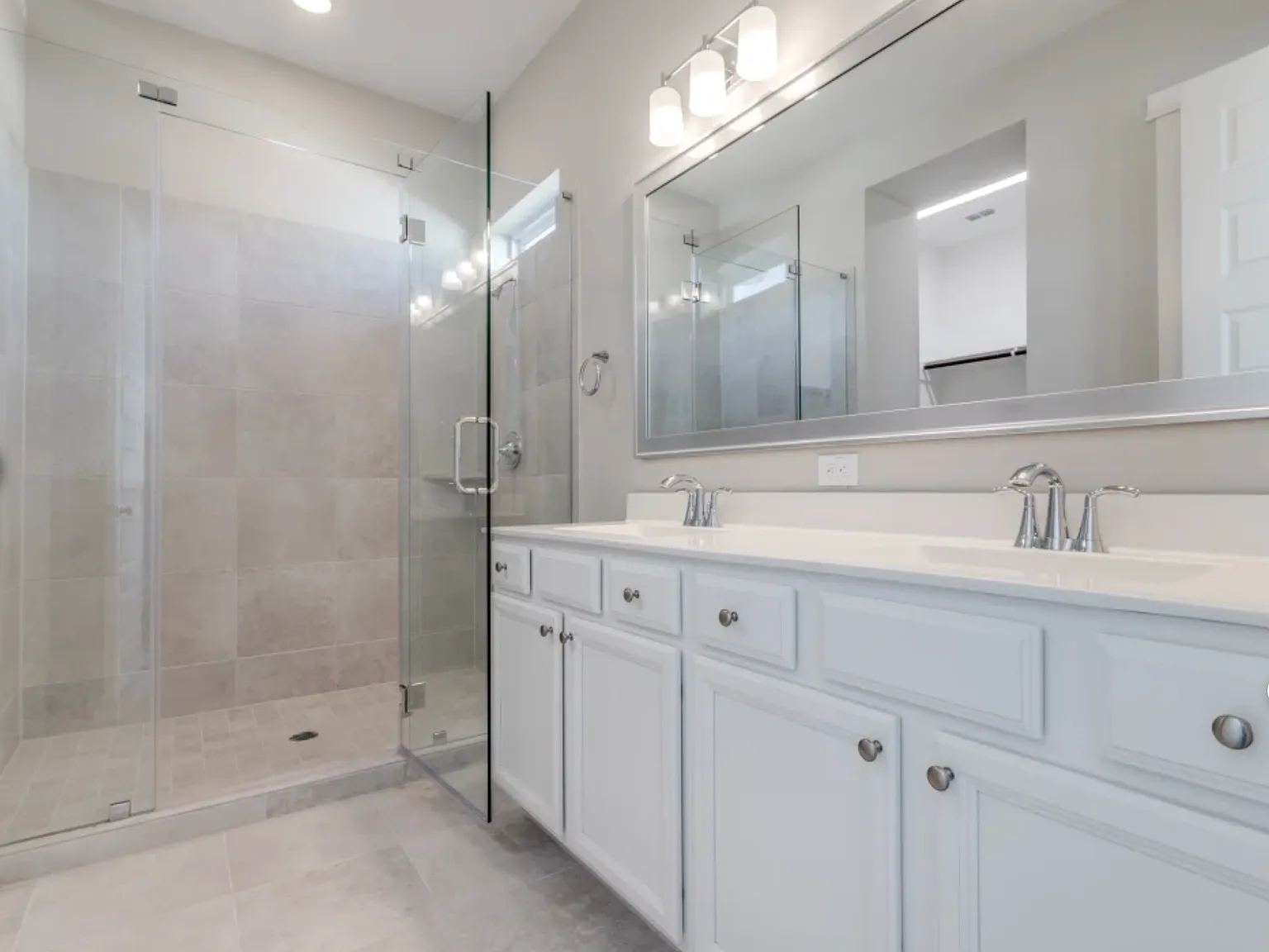 2 bed, 2.5 bath, 1233 sqft, $2,504 — Photo 4