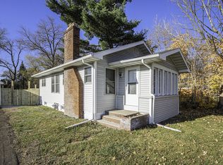 1540 Pipestone Rd, Benton Harbor, MI 49022