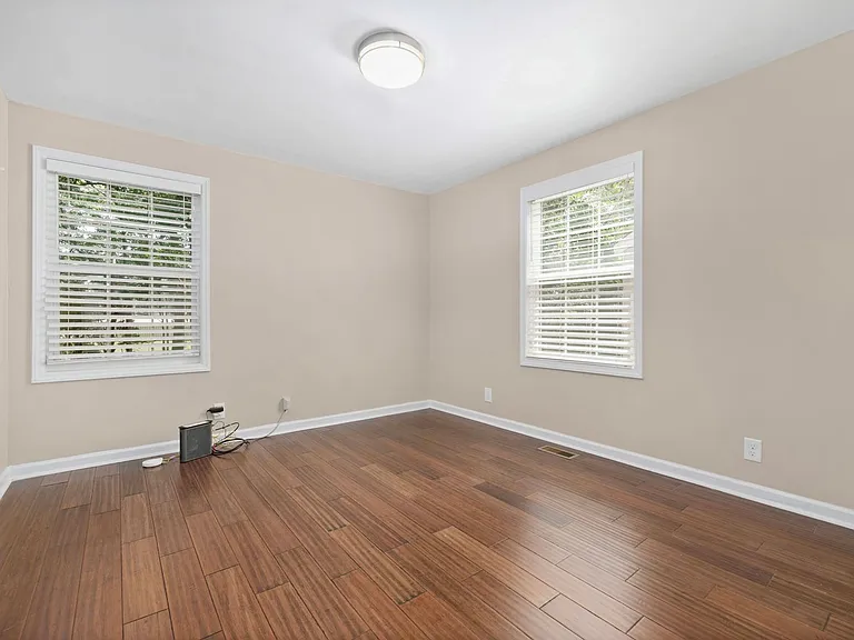 404 Keswick Ave — Photo 27