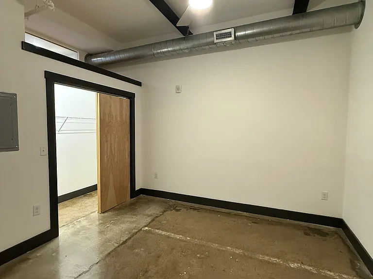 Fording Flats - All Utilities Included — Photo 20