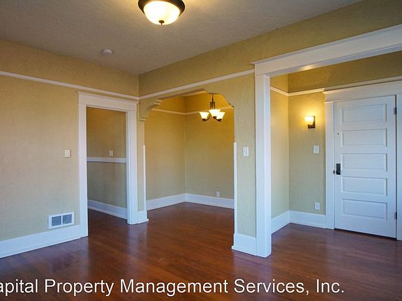 3rd image of 5310 N Williams Ave APT 3