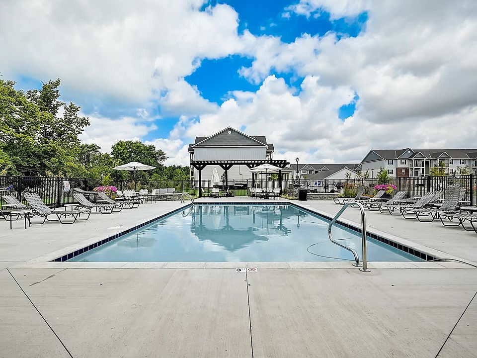 Resort-Style Pool