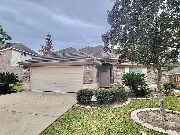 3702 Mystic Cir — Photo 3