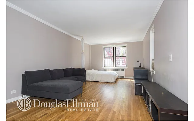 Rented by Douglas Elliman | media 11