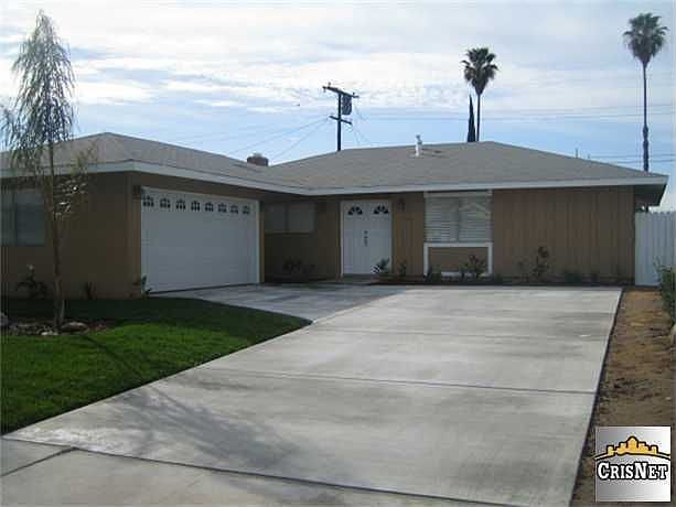 1st image of 25437 Fay Ave