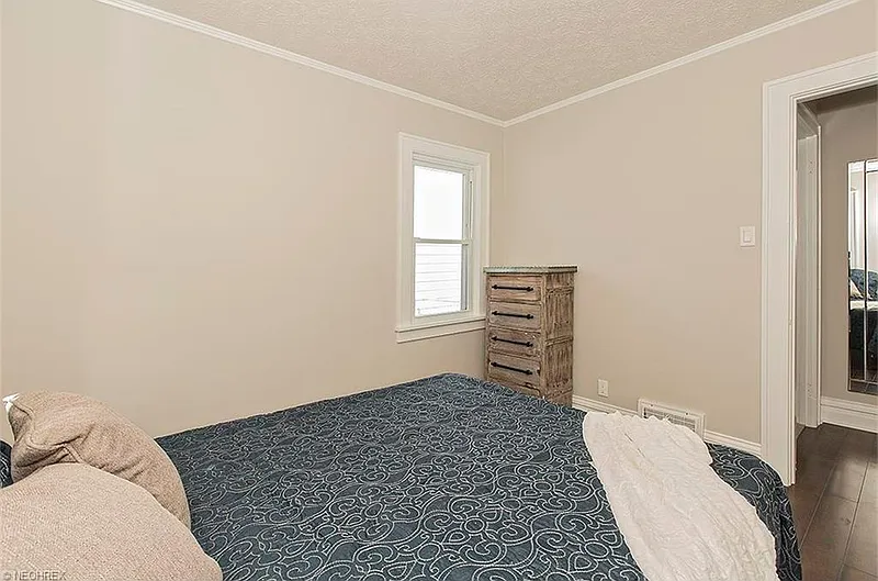 Thumbnail 17