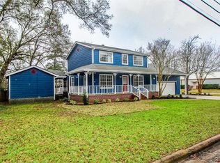 210 E North St, Livingston, TX 77351