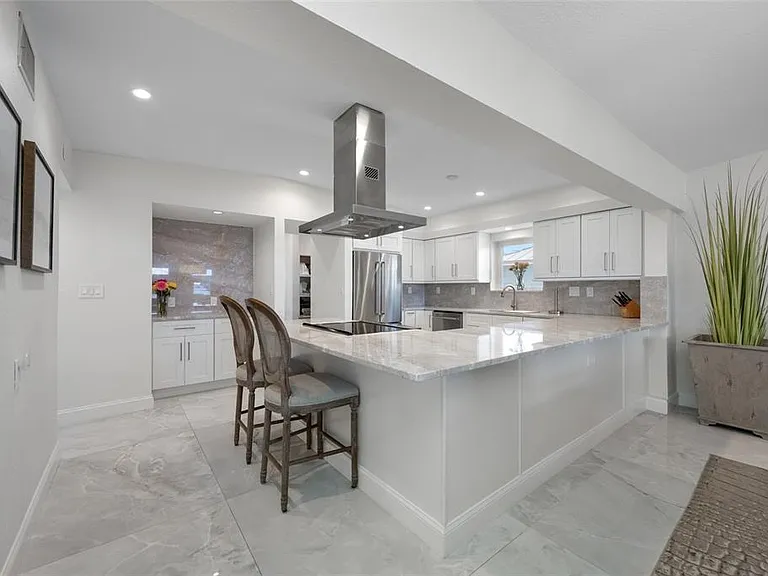 540 59th Ave — Photo 35