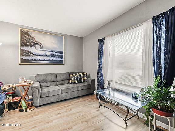 5th image of 1652 Nebraska Ave