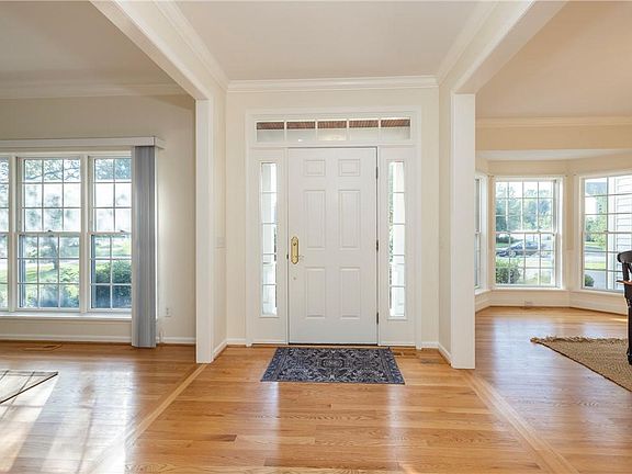 4th image of 14 Delancey Ct