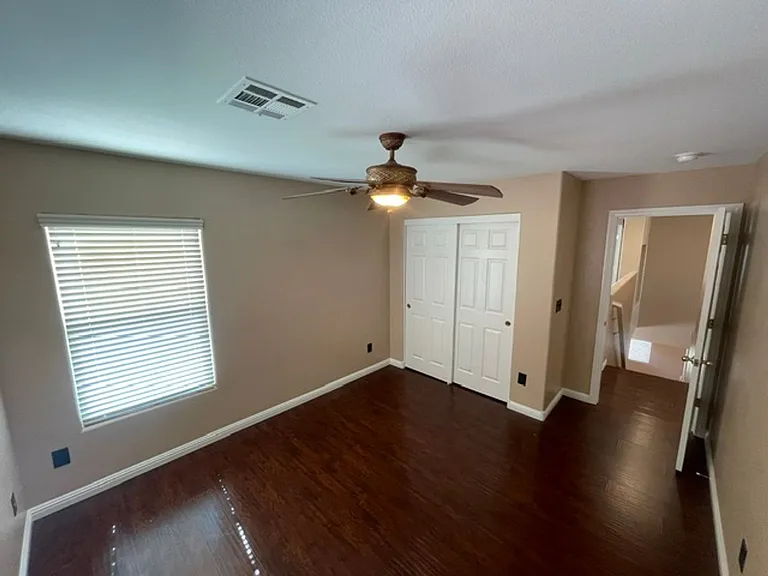 5645 Breckenridge St — Photo 29