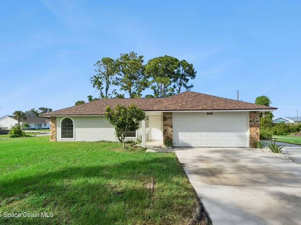 664 25th St SW, Vero Beach, FL 32962