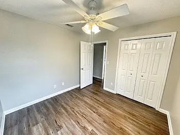 521 Woodlake Dr — Photo 15