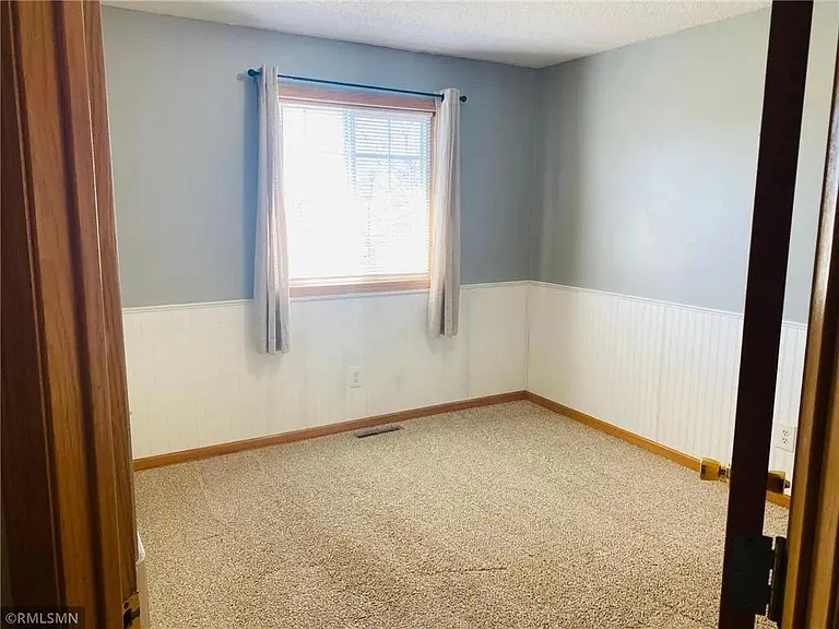1761 Stone Ct — Photo 9