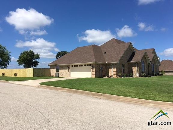 2nd image of 422 Zambezi Ln