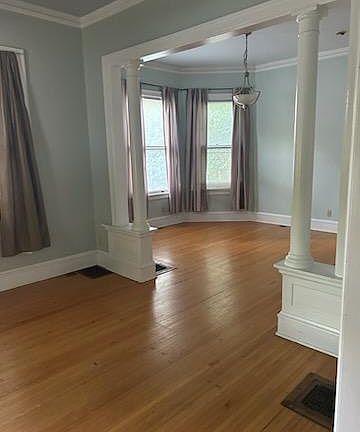 3rd image of 1215 20th St