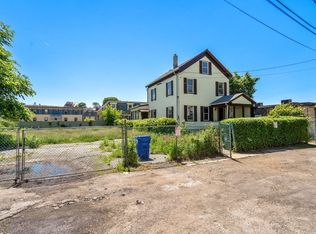 2 Magnolia Pl, Dorchester, MA 02125