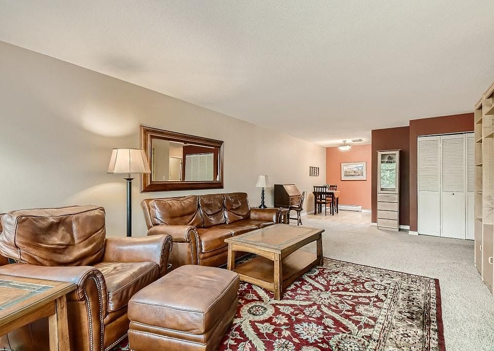 1st image of 2700 W 44th St APT 410