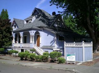 918 Laughlin St, The Dalles, OR 97058