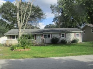 6 Waldron Ave, Kankakee, IL 60901