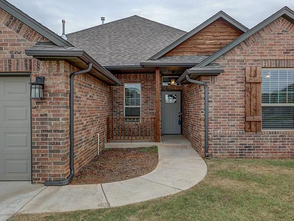 2nd image of 1432 Jaxon Ct