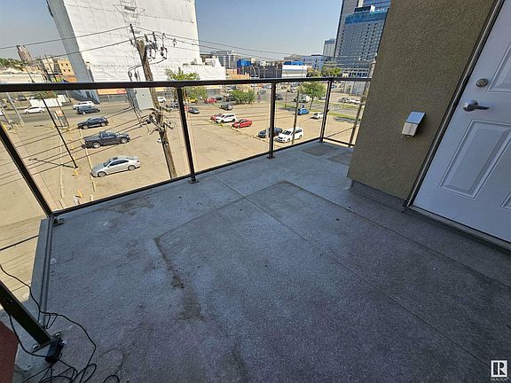 3rd image of 10118 106th Ave NW Unit 410