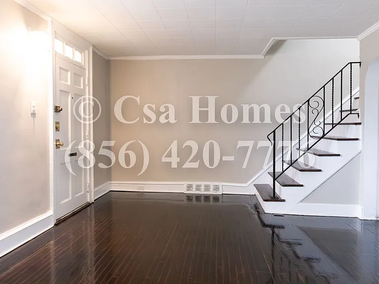 2761 Constitution Rd — Photo 2